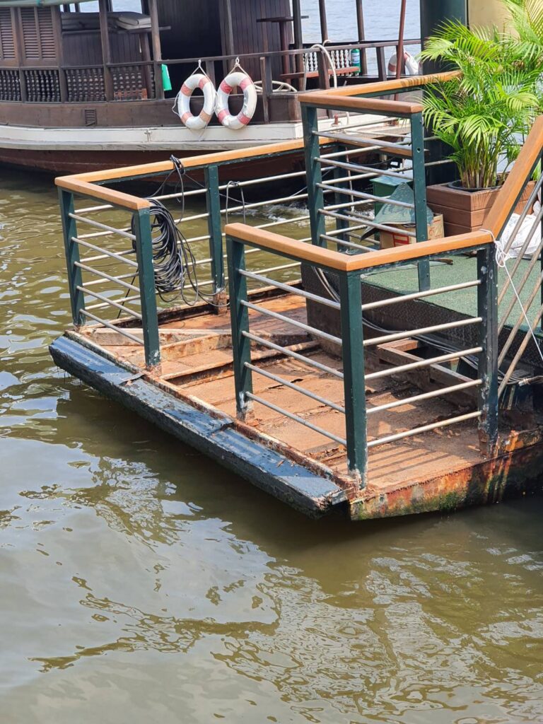 hotel boat pontoon repair (2)